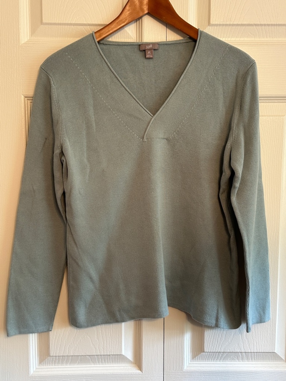 J. Jill Mint Green/teal 
V-Neck Sweater